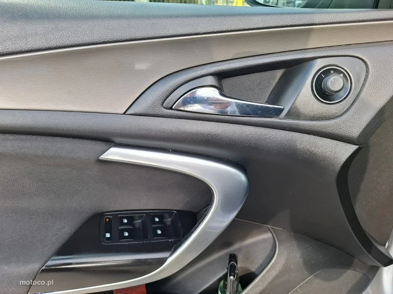 Opel Insignia A 31