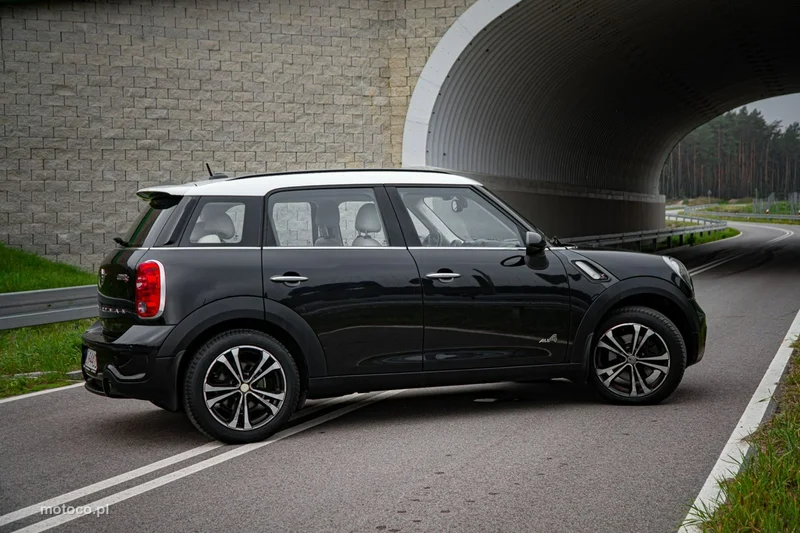 MINI Countryman 24