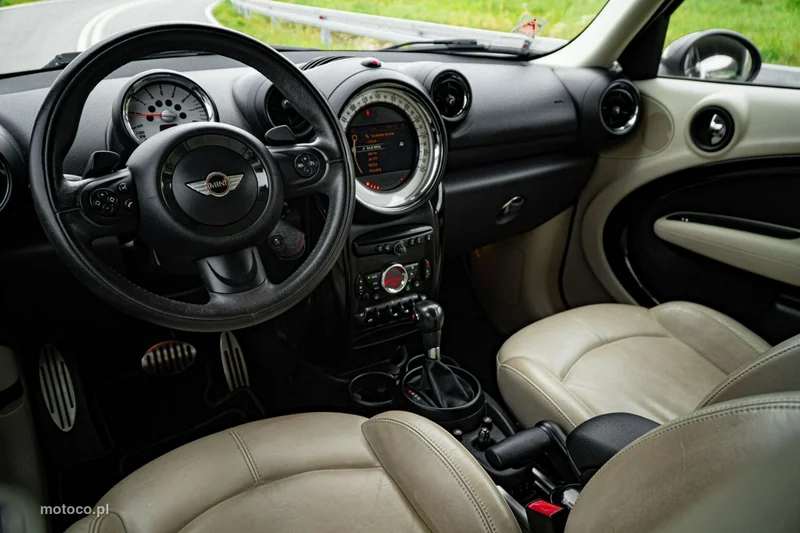 MINI Countryman 7