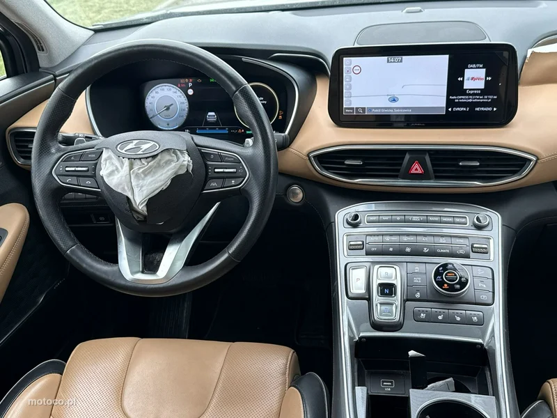 Hyundai SANTA FE 28