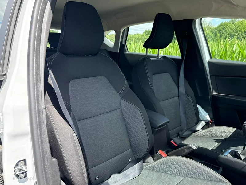 Renault Captur II 21