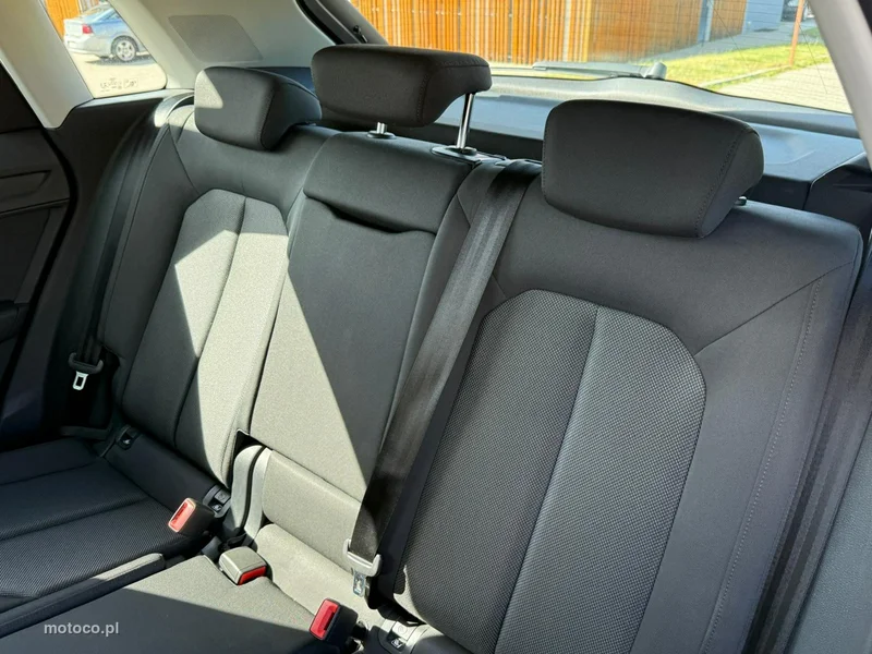 Audi Q3 F3 24