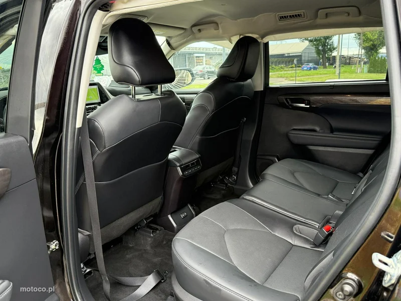 Toyota Highlander 17