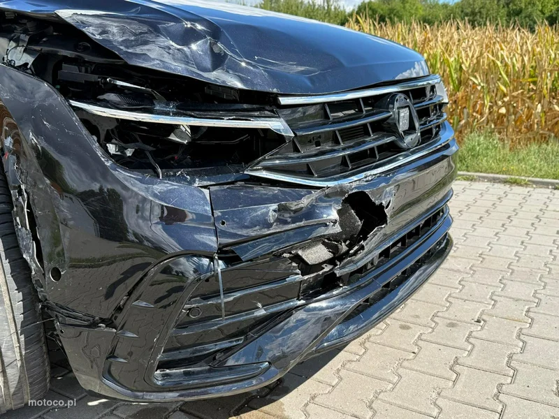 Volkswagen Tiguan III 8