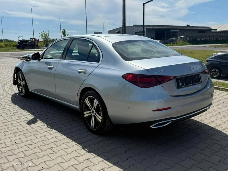 Mercedes-Benz Klasa C W206 C 200 3