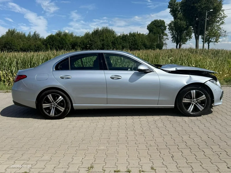 Mercedes-Benz Klasa C W206 C 200 6