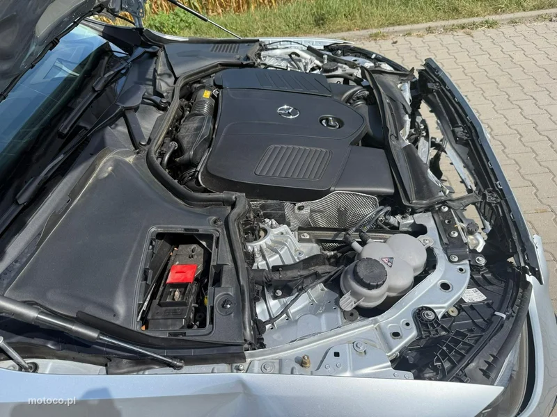 Mercedes-Benz Klasa C W206 C 200 8