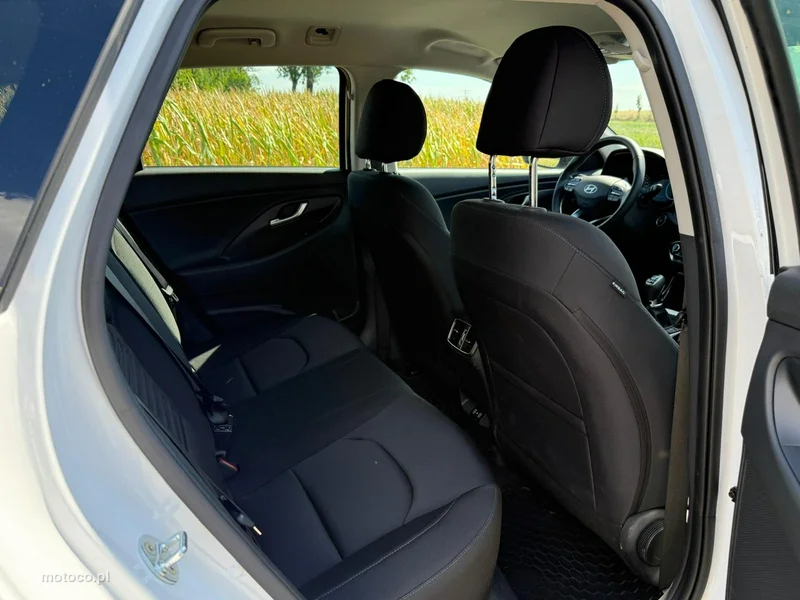 Hyundai i30 18