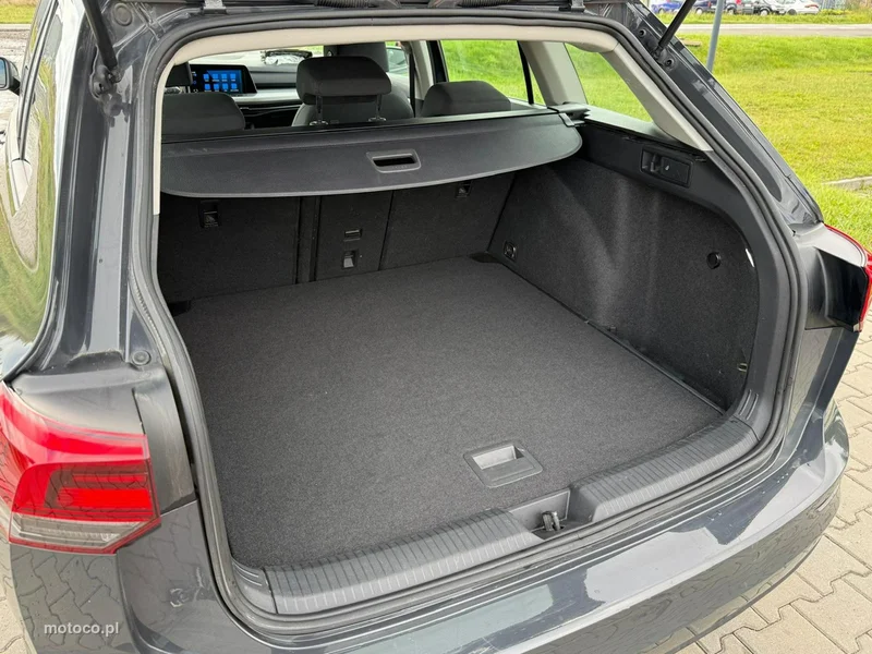 Volkswagen Golf Variant 16