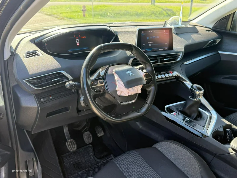 Peugeot 5008 15