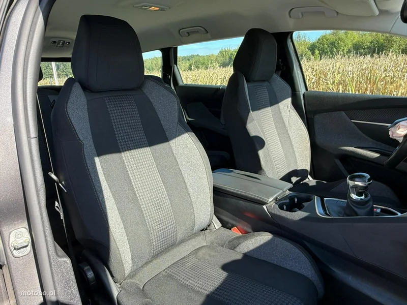 Peugeot 5008 22