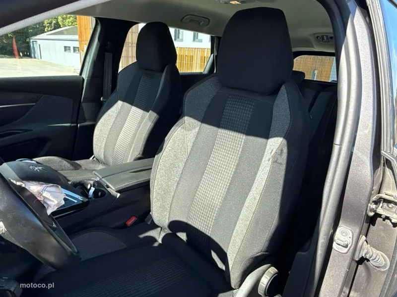 Peugeot 5008 26