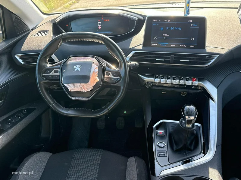 Peugeot 5008 28