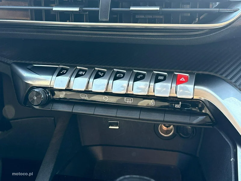 Peugeot 5008 31
