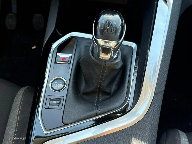 Peugeot 5008 35