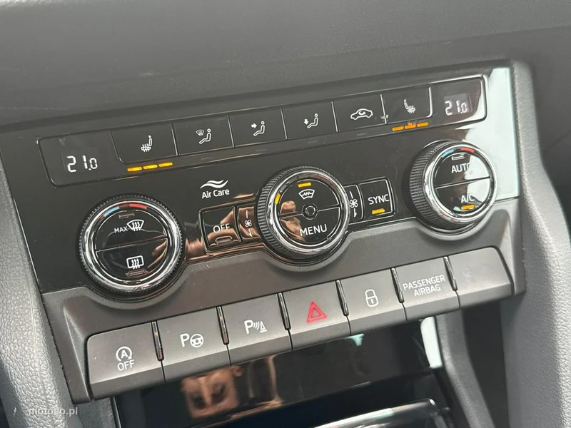Skoda Karoq I 36