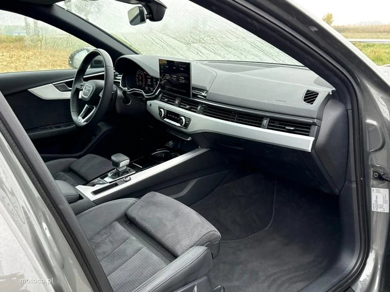 Audi A4 B9 25