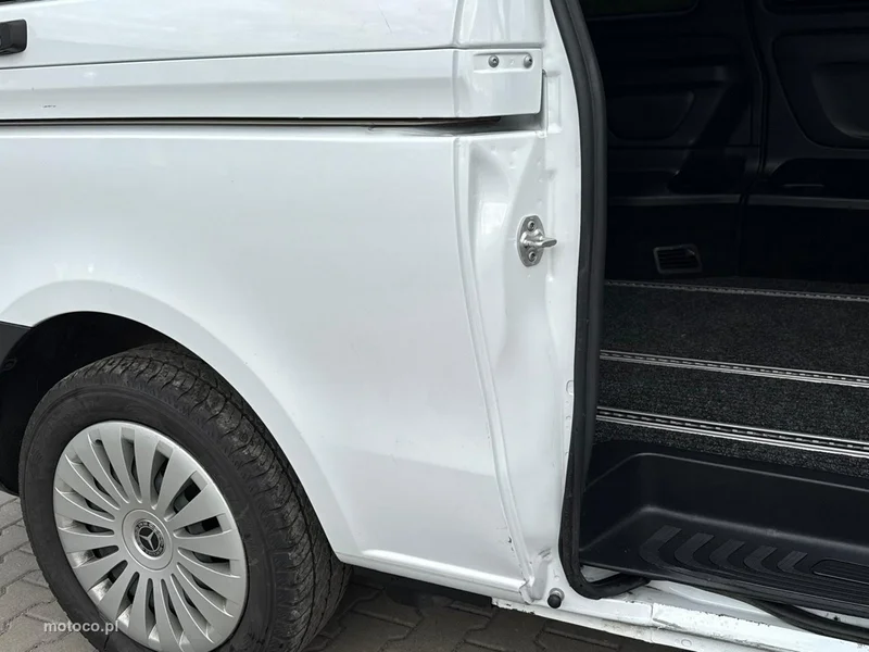 Mercedes-Benz Vito 11