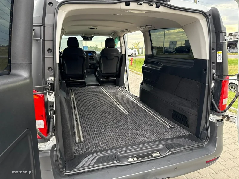 Mercedes-Benz Vito 19