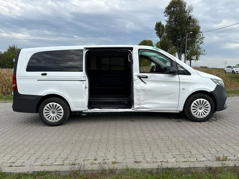 Mercedes-Benz Vito 8