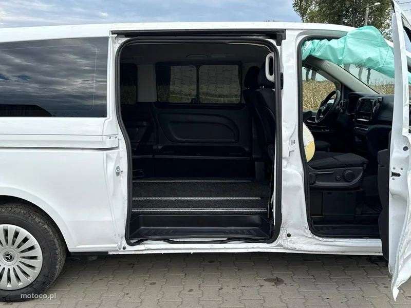 Mercedes-Benz Vito 10
