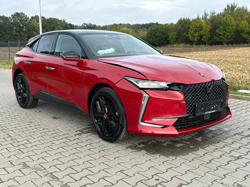 DS Automobiles DS 4 7