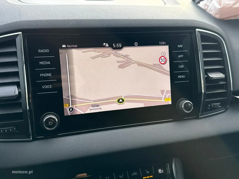 Skoda Karoq I 29