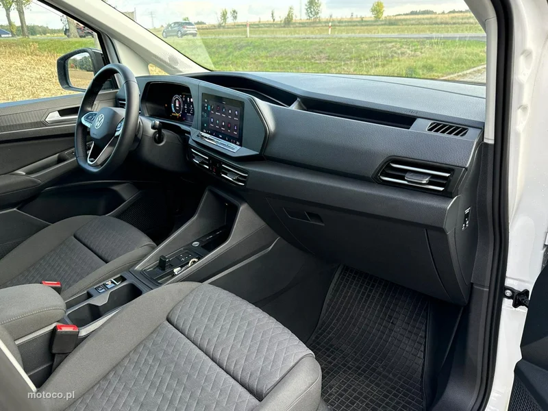 Volkswagen Caddy V 23