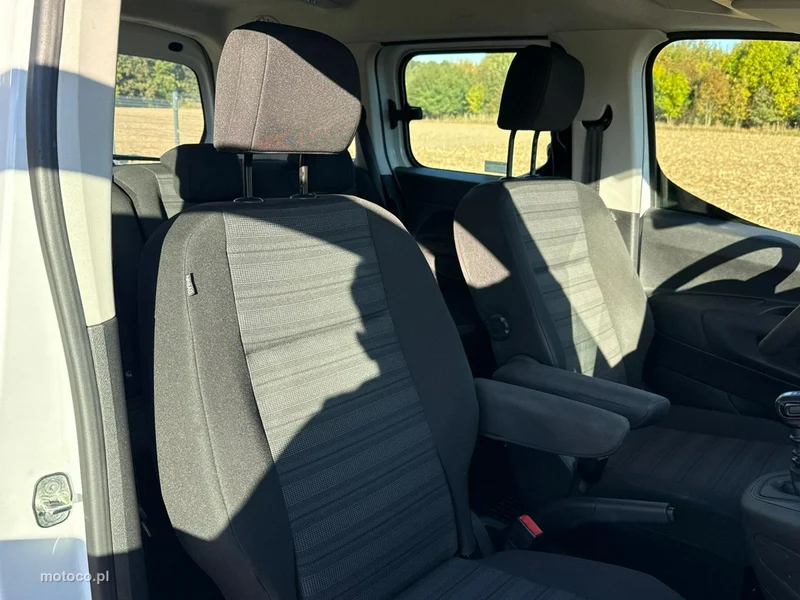 Opel Combo E 20