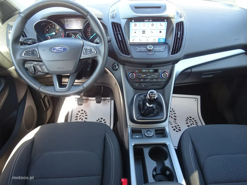 Ford Kuga II 11