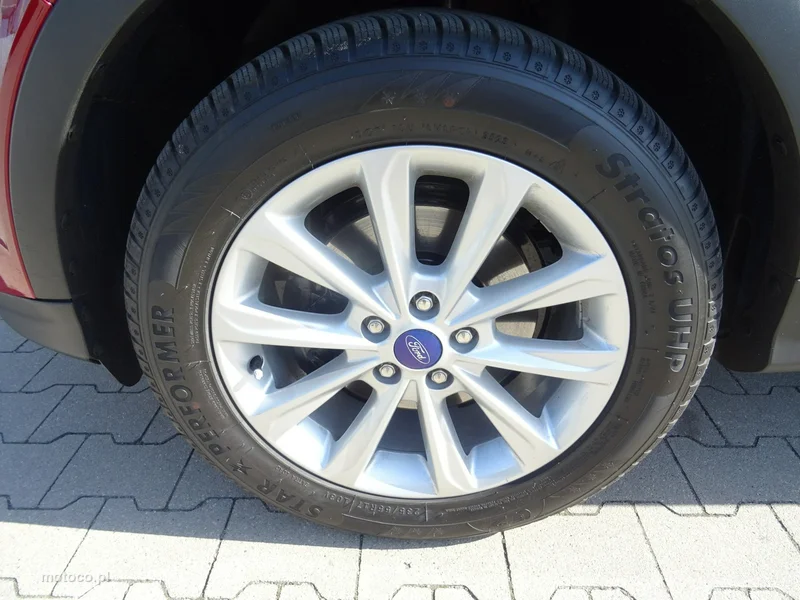 Ford Kuga II 21