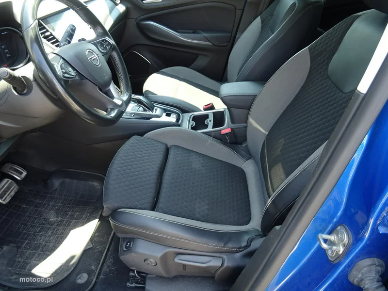 Opel Grandland X 11