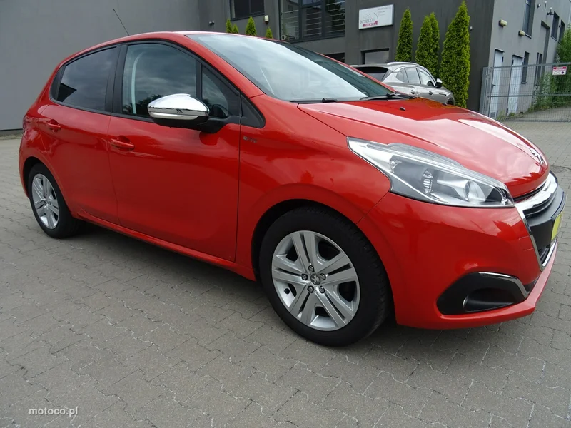 Peugeot 208 4