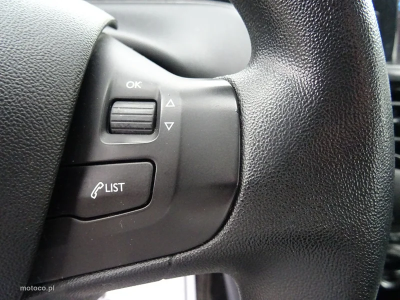 Peugeot 208 17