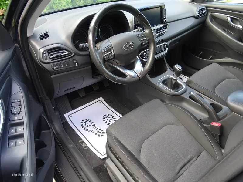 Hyundai i30 11