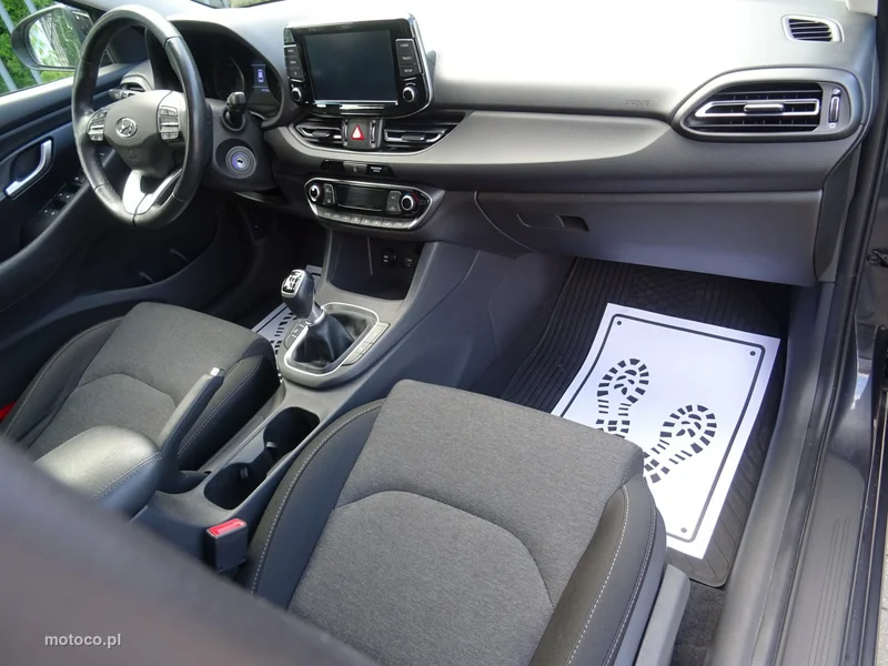 Hyundai i30 12