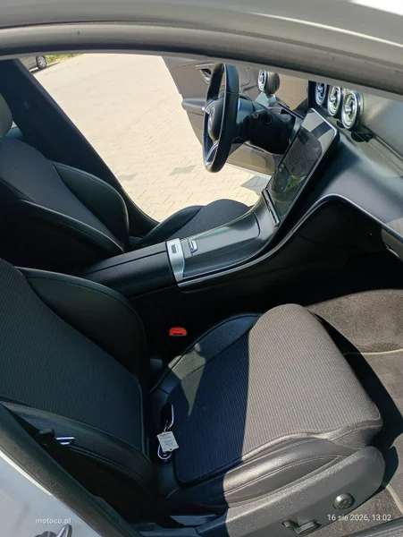 Mercedes-Benz Klasa C W206 C 220 17