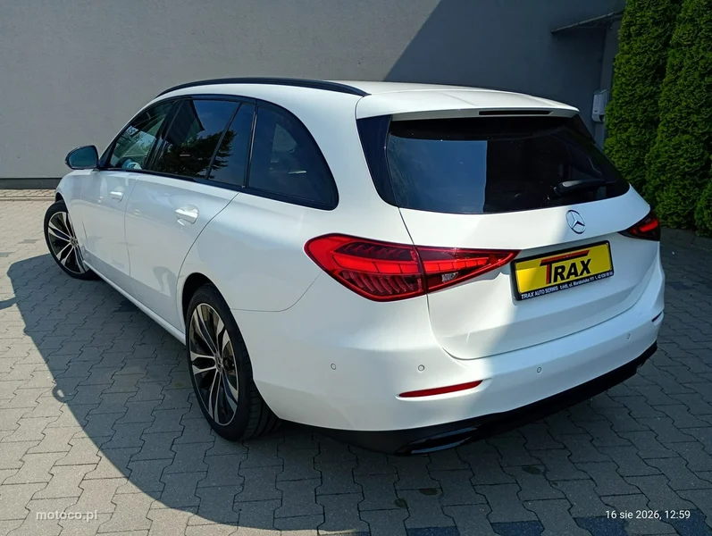 Mercedes-Benz Klasa C W206 C 220 5