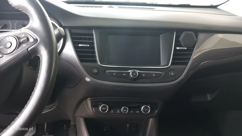 Opel Crossland X 16