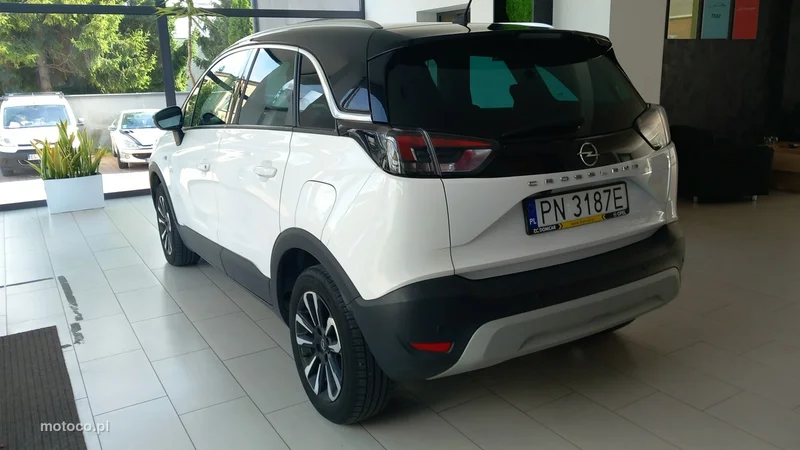 Opel Crossland X 4