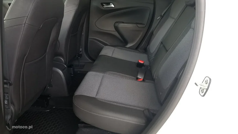 Opel Crossland X 13