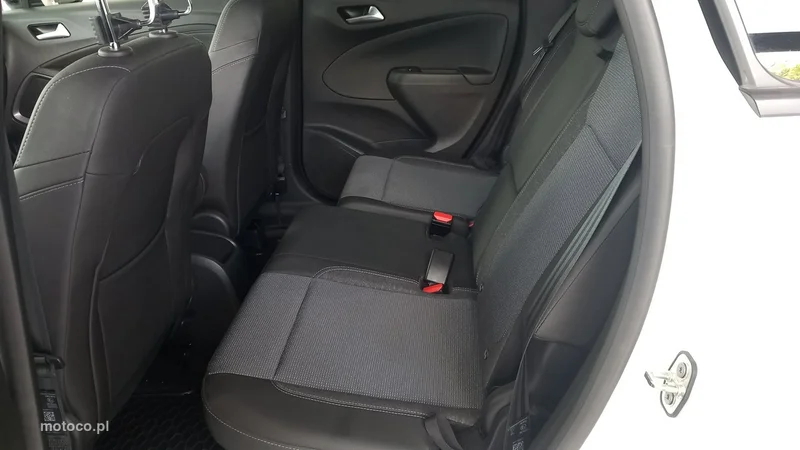 Opel Crossland X 15