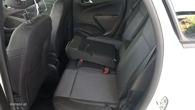 Opel Crossland X 16