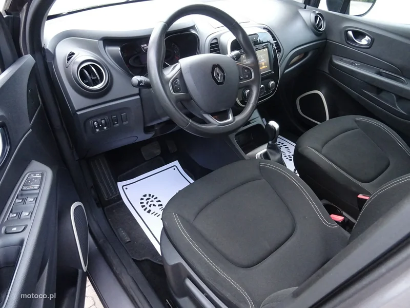 Renault Captur I 11