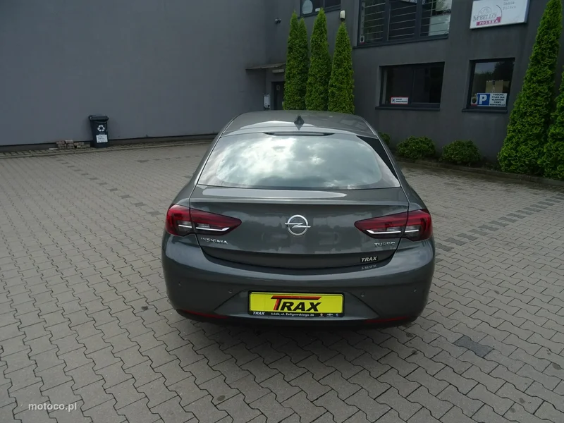 Opel Insignia Grand Sport 7