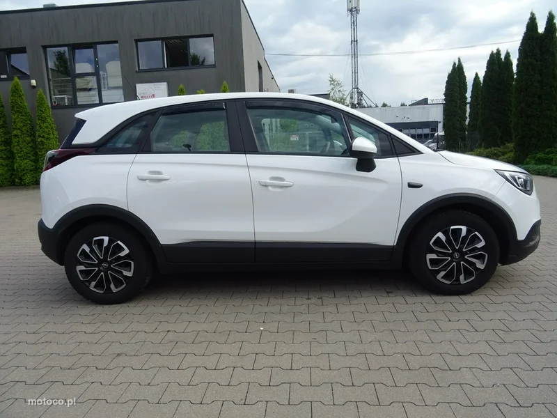 Opel Crossland X 5