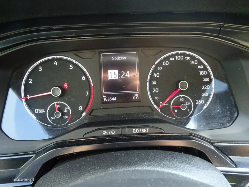 Volkswagen Polo VI AW 12