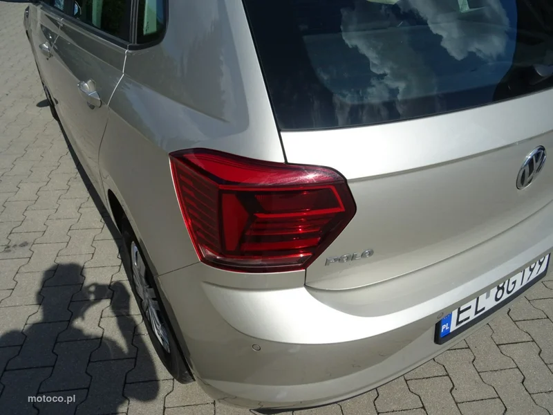 Volkswagen Polo VI AW 8