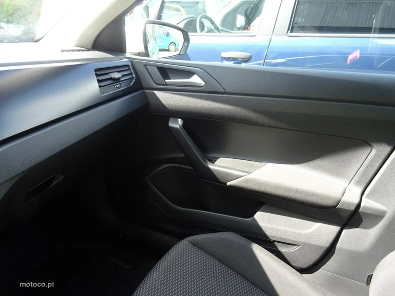 Volkswagen Polo VI AW 9