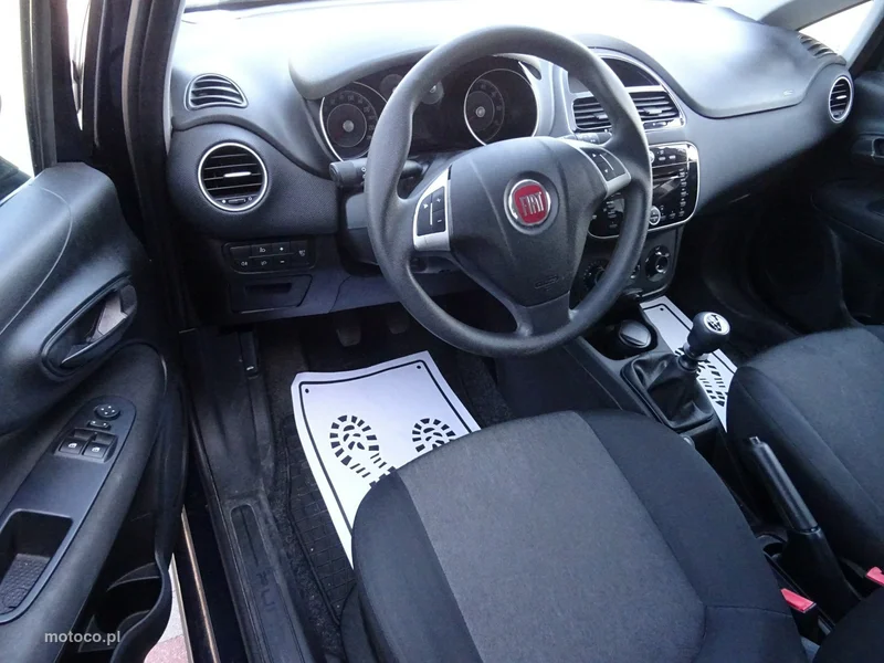 Fiat Punto 2012 9